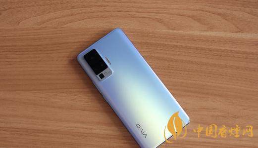 vivox60和opporeno5參數配置對比 哪款手機更好