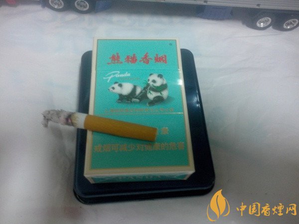 熊貓香煙(經典)禮盒裝怎么樣 口感豐潤細膩回味無窮