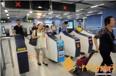 煙民去港澳臺(tái)旅游這些行為千萬(wàn)不要做!
