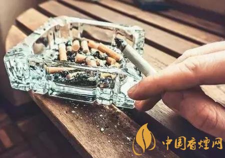 吸煙的危害有哪些 吸煙將會(huì)改變150個(gè)肺部基因!